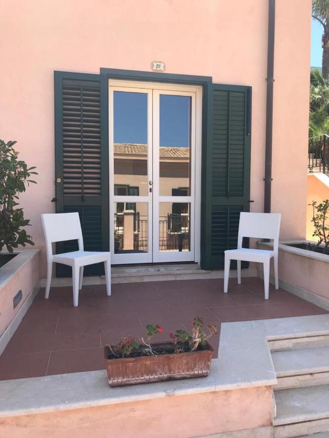 Castellammare Smart Rooms Castellammare del Golfo Eksteriør billede